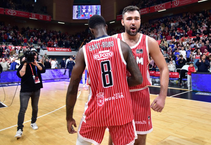 Emi Cățe, o nouă prestație remarcabilă pentru Murcia în Liga ACB. VIDEO