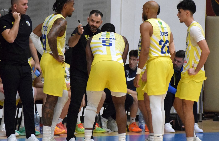 CSM Petrolul Ploiești o învinge pe CSM Galați, dar nu fără emoții