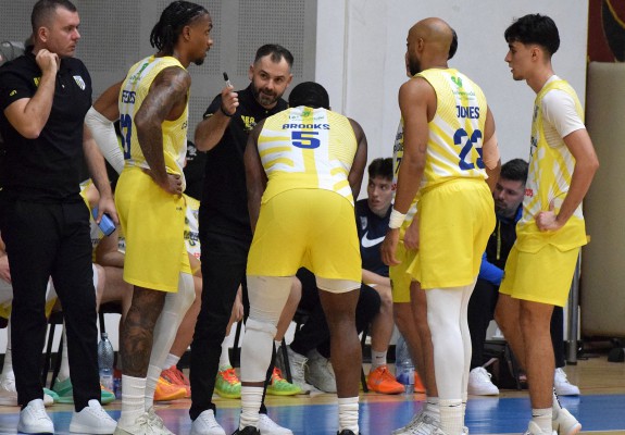 CSM Petrolul Ploiești o învinge pe CSM Galați, dar nu fără emoții