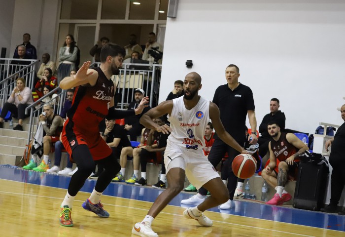 Exclusiv. Juwan Gray: „Mă aflu într-o situație în care îmi pot arăta calitățile în fața publicului larg”