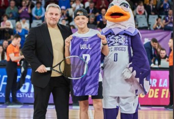 Dragoș Șerban: „Parchetul Sălii Polivalente, transformat în patinoarul vestitului Târg de Crăciun”