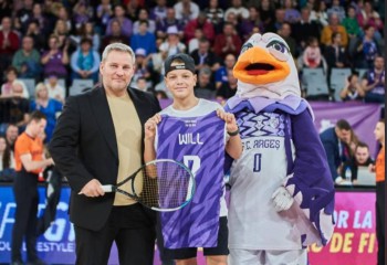 Dragoș Șerban: „Parchetul Sălii Polivalente, transformat în patinoarul vestitului Târg de Crăciun”