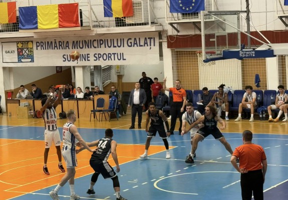 Marcus Randolph Jr. stabilește noi recorduri stagionale la puncte și eficiență