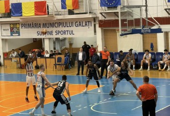 Marcus Randolph Jr. stabilește noi recorduri stagionale la puncte și eficiență