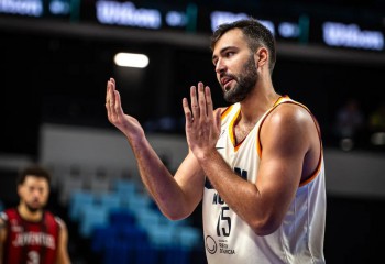 Echipa lui Emi Cățe își păstrează forma remarcabilă din Liga ACB