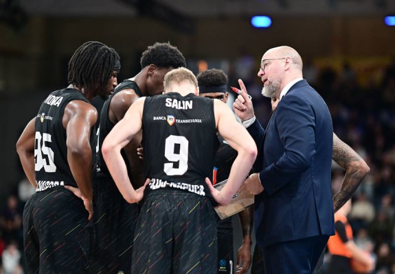 U-BT Cluj-Napoca aduce clarificări referitoare la remunerația oferită lui Sasu Salin