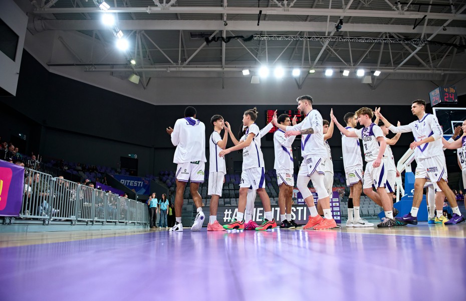 FC Argeș Pitești câștigă cu emoții pe terenul lui CSM Târgu Mureș