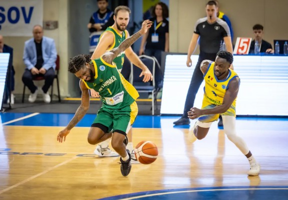 Liderii statistici și recordurile stagionale înregistrate la jumătatea sezonului regulat