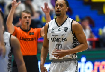 A venit rândul lui John Jenkins să o părăsească pe CS Vâlcea