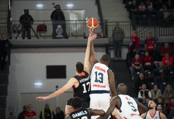 CSM Oradea trece de Cedevita Zagreb pentru prima victorie în Top 16 din Europe Cup