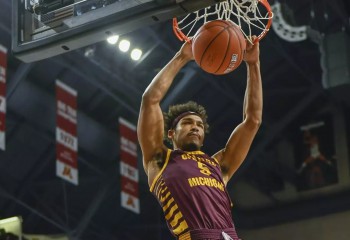 Rob Montgomery a evoluat ultima dată în Irlanda și a semnat cu CSM Târgu Jiu