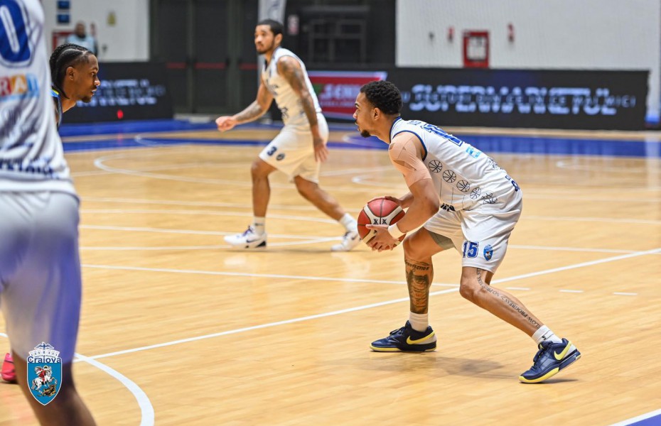 SCM U Craiova o învinge pe CSM Târgu Mureș, grație triplelor marcate în sfertul trei