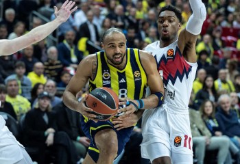 Clasamentul în Euroligă s-a divizat