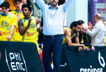 Tensiune la Sibiu, momente de cumpănă pentru Dan Fleșeriu