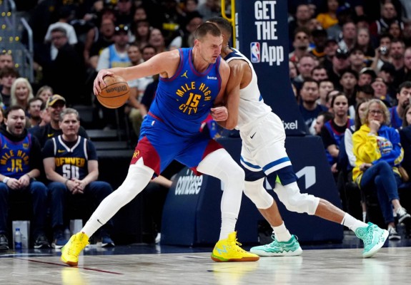 Nikola Jokic a bifat primele minute din 2026 după o accidentare la genunchi