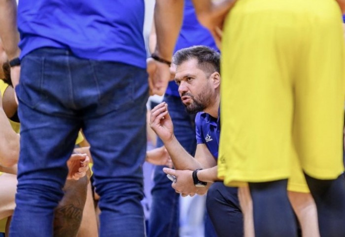 Ionuț Bâscoveanu, noul antrenor principal de la Rapid București