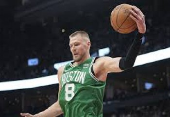 Kristaps Porzingis, menționat de mai multe ori în „Epstein Files”