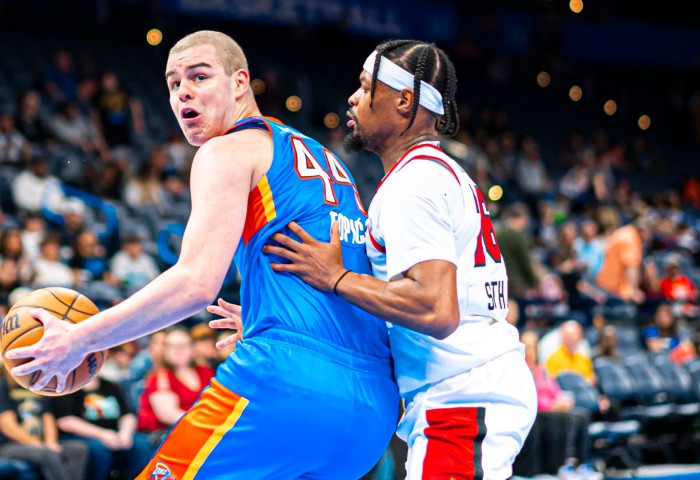 VIDEO. Nikola Topic a revenit pe parchet la doar câteva luni după ce a fost diagnosticat cu cancer