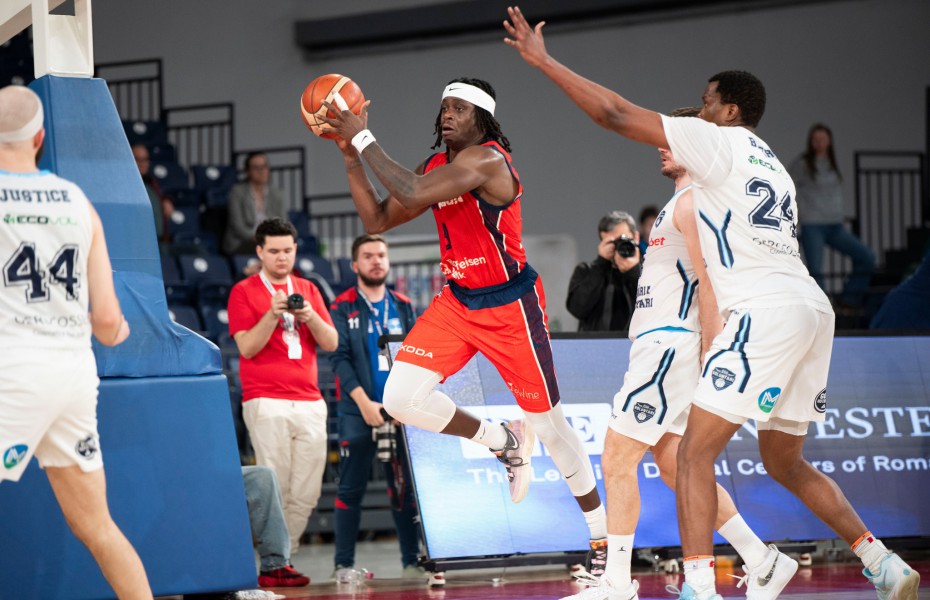 Final 8 Oradea. Thomas Bropleh a făcut cel mai bun meci de la sosirea în România, în sfertul cu Voluntari