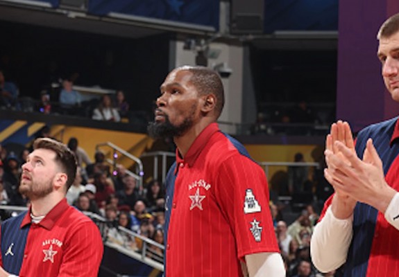 Kevin Durant trimite săgeți către Doncic și Jokic înainte de All-Star Game: „Nu le pasă deloc de meci. Asta înseamnă competiție?”