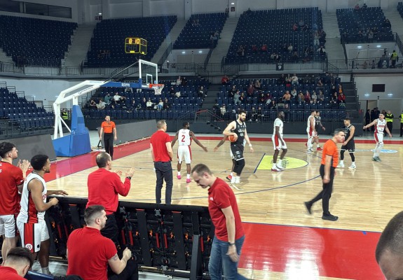 F8 Oradea. Dinamo București este ultima semifinalistă din Cupa României, după un succes cu CS Vâlcea 1924