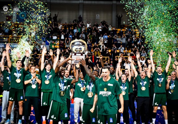 Panathinaikos câștigă Cupa Greciei după o victorie în fața lui Olympiacos. VIDEO