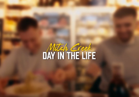 Mitchell Creek, omul de succes din afara terenului