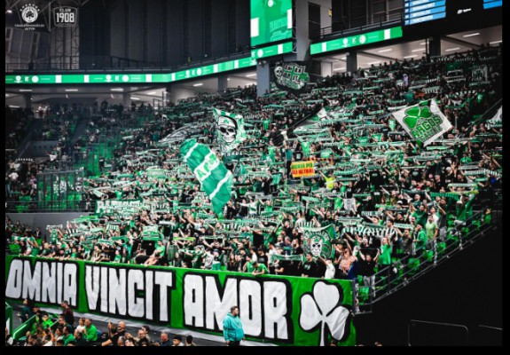 Emoții pentru fanii lui Panathinaikos, în timpul meciului de Euroligă cu Paris. Video