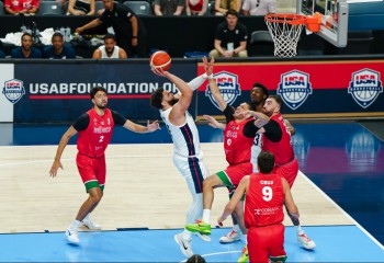 SUA câștigă la o diferență uriașă meciul cu Mexic