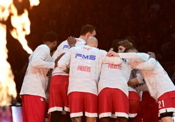 Olympiakos va avea ca sponsor principal o companie românească pentru următorii șase ani