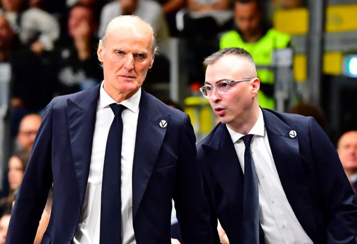 Nenad Jakovljevic îi ia locul lui Duško Ivanović pe banca tehnică a lui Virtus Bologna