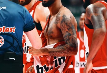 Două vedete eliminate și un echipament rupt în derby-ul dintre Panathinaikos și Olympiakos