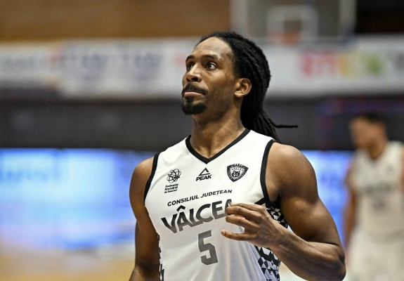 Terrell Harris pleacă de la CS Vâlcea 1924