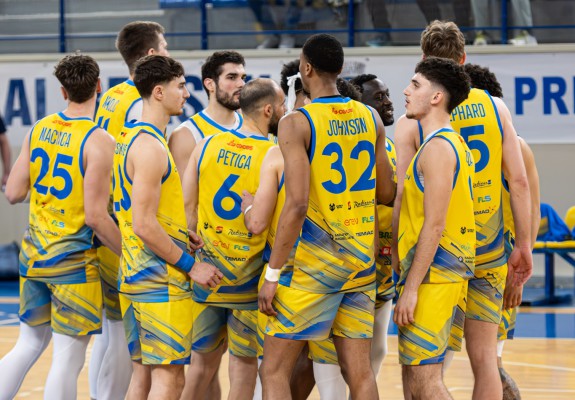 Victorie la pas pentru Corona Brașov în fața lui SCM Timișoara