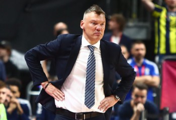 Fenerbahce se află în cădere liberă