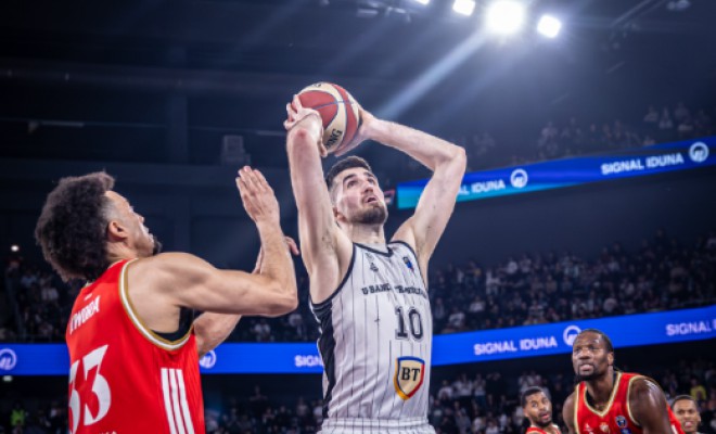 U-BT suferă o nouă înfrângere în fața Stelei Roșii, după o luptă până la final