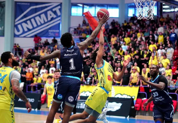 CSU Sibiu o învinge și pe CSO Voluntari și are speranțe mai mari la playoff