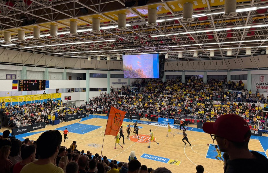 CSU Sibiu a ținut-o în șah pe U-BT la primul meci din playoff
