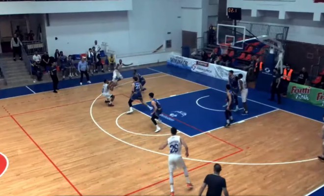 Dye a fost eroul Stelei în ultima secundă cu Brașov