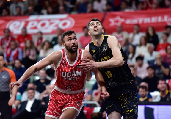 Victorie la mare luptă pentru UCAM Murcia în fața lui Laguna Tenerife