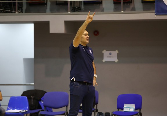 CSM Târgu Jiu acuză arbitrajul după o nouă înfrângere în fața lui CS Vâlcea