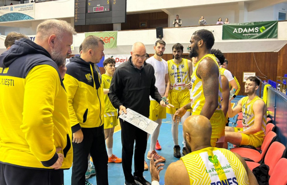 CSM Petrolul Ploiești  și Steaua București au obținut victorii clare și vor juca partida decisivă