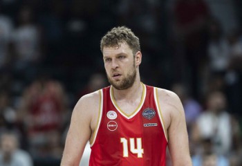 Sasha Vezenkov este MVP-ul sezonului 2025/26 din Euroligă