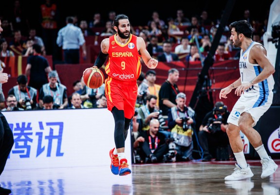 Ricky Rubio a câștigat duelul cu Facundo Campazzo din finala CM 2019