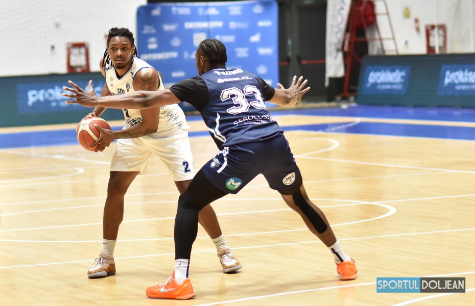 SCM Craiova învinge din nou CSO Voluntari și este la un pas de semifinale în LNBM