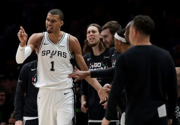 Luptă crâncenă între Timberwolves și Spurs