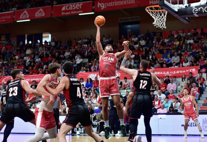 Victorie fără probleme pentru UCAM Murcia în fața lui Basquet Girona