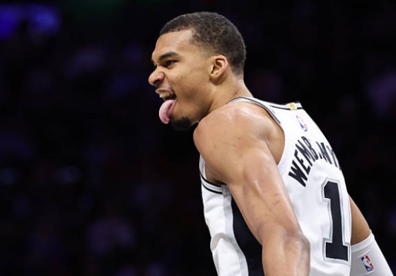 Timberwolves se află la un pas de eliminarea din play-off