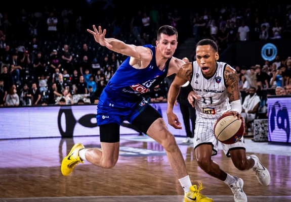 Daron Russell: „Mă aștept ca adversarii să vină aici dornici de luptă”