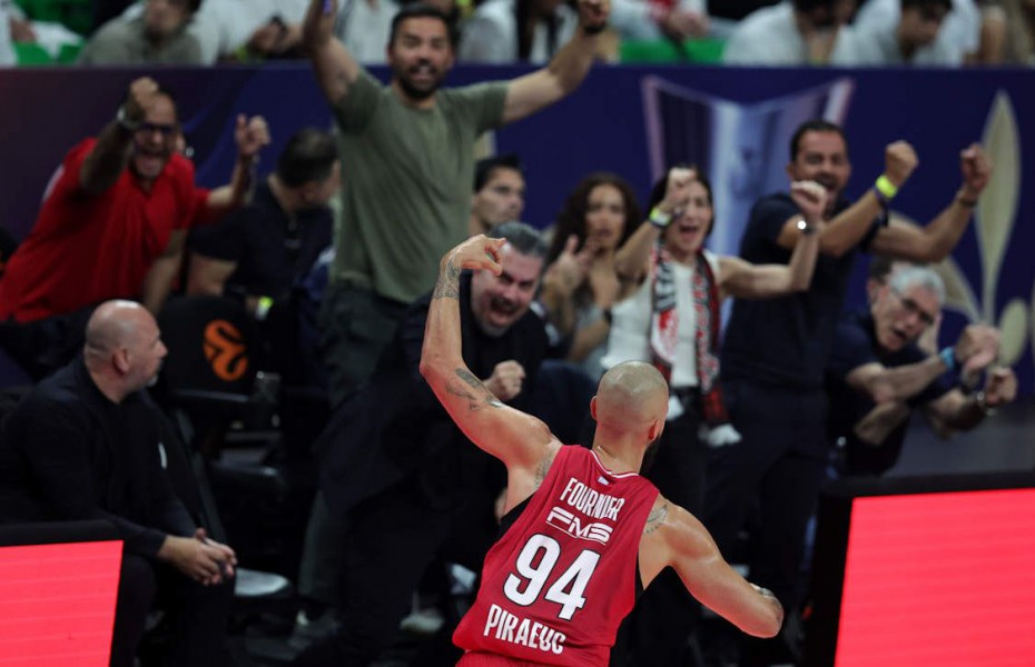 Olympiacos cucerește a 4-a Euroligă din istorie